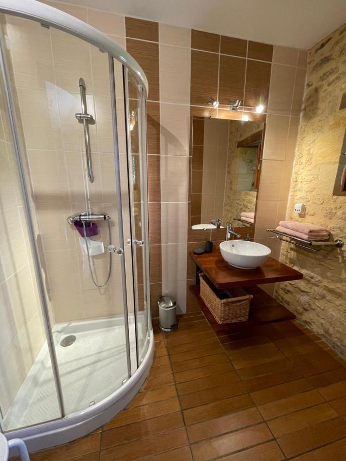 Chambre D'Hotes La Ferme De La Croix. Saint-Avit-Senieur ภายนอก รูปภาพ